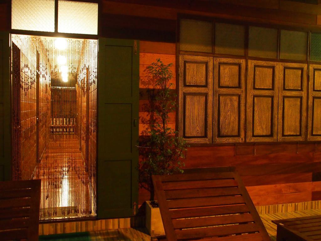 Chommuang Guest House Ayutthaya Exteriér fotografie
