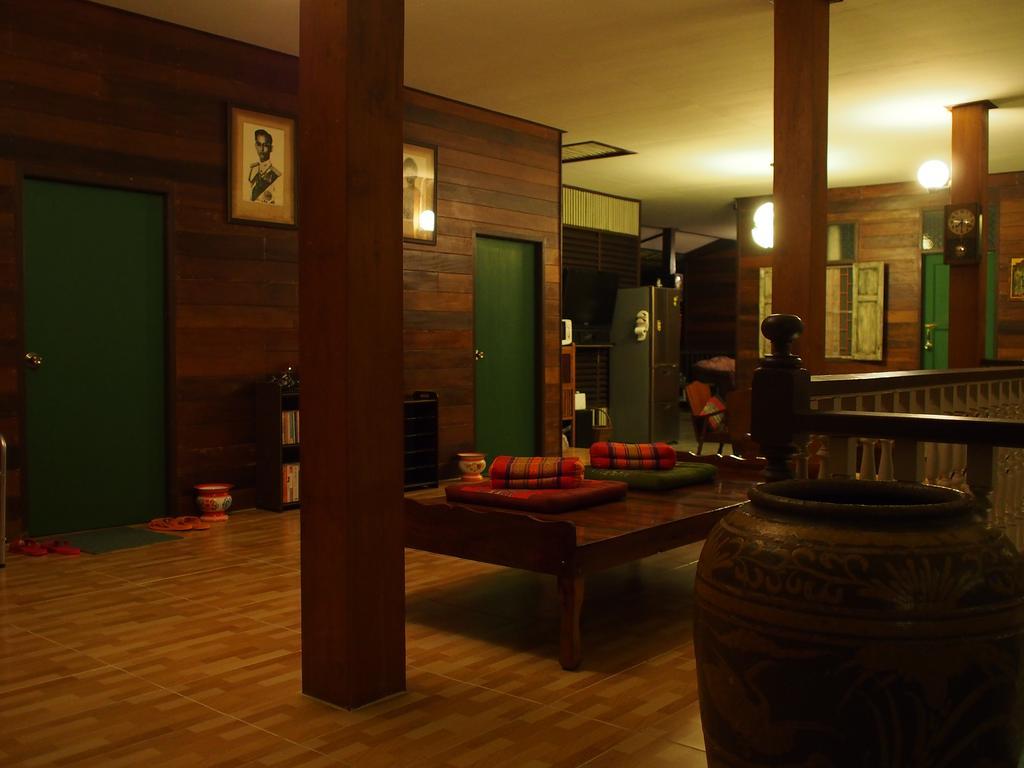Chommuang Guest House Ayutthaya Exteriér fotografie