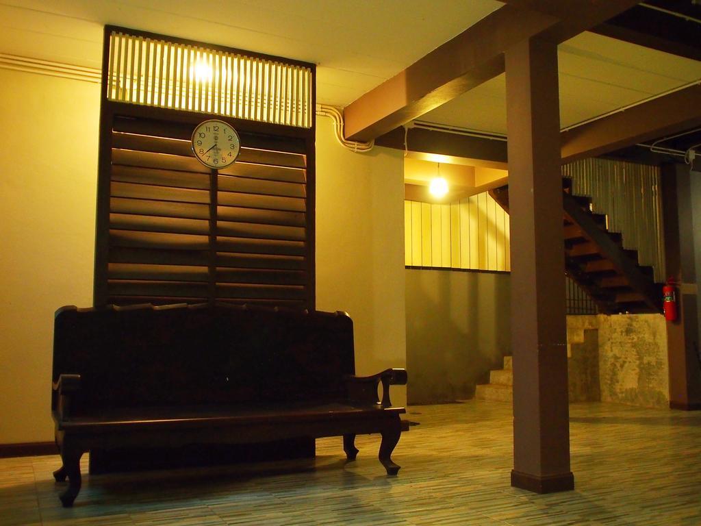 Chommuang Guest House Ayutthaya Exteriér fotografie